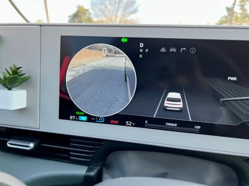 2022-Hyundai-IONIQ-5-blind-spot-camera-carprousa
