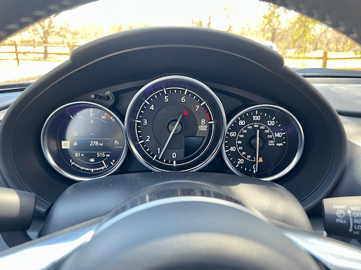 2022-Mazda-Miata-Grand-Touring-tachometer-carprousa