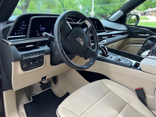 2022-cadiillac-escalade-limited-carprousa