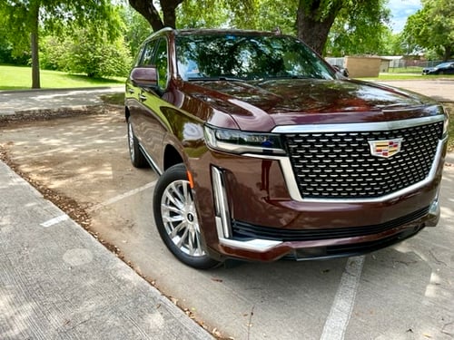 2022-escalade-cadillac-carprousa
