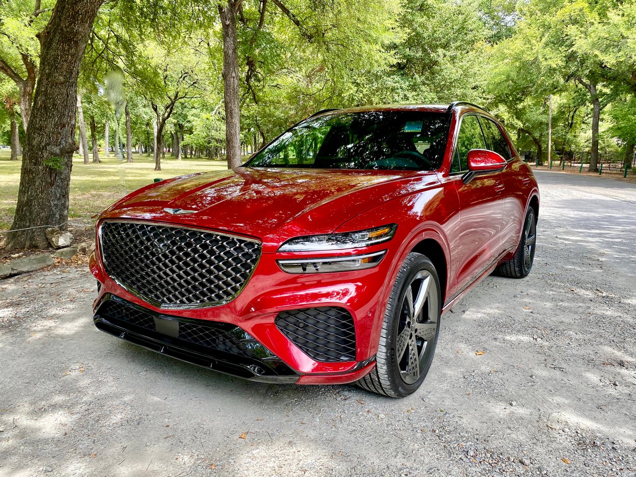 2022 Genesis GV70 3.5T Sport Prestige Review