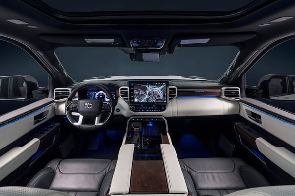 2022_Toyota_Tundra_Capstone_009