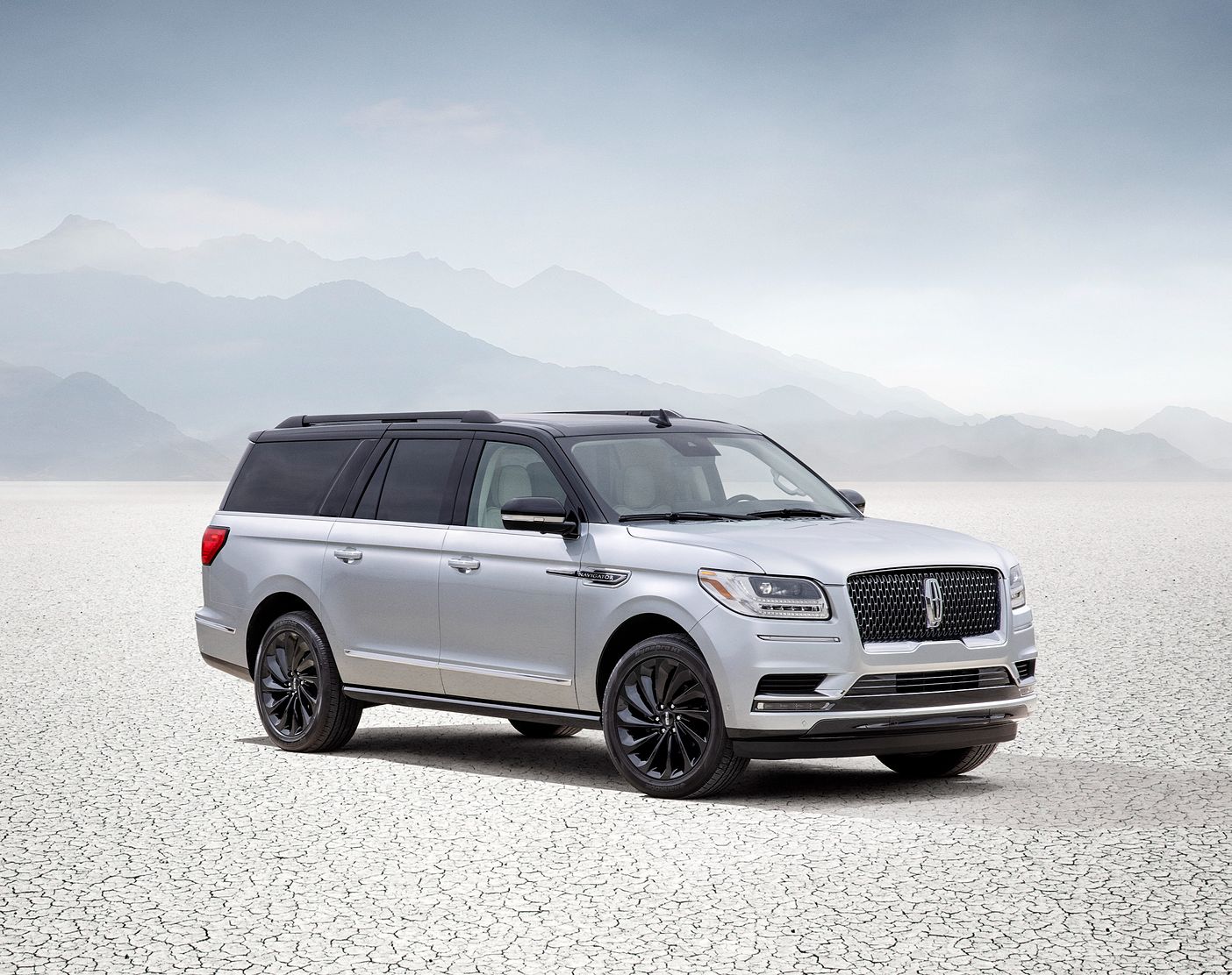 Weekly Recalls: Ford/Lincoln - PARK OUTSIDE WARNING, Mercedes-Benz -DO NOT DRIVE WARNING, Rivian