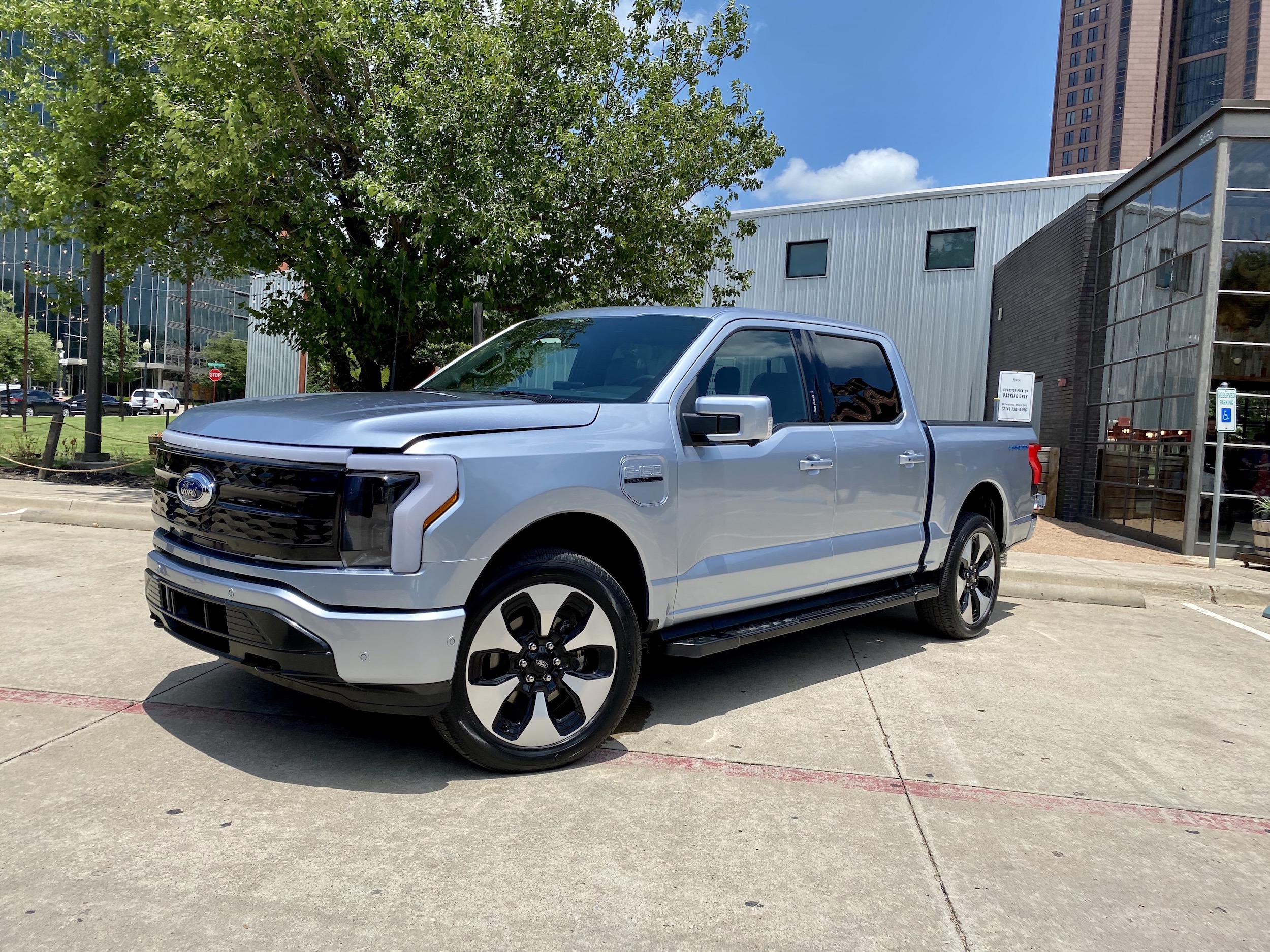 ford lightning 2022 ford lightning 2022