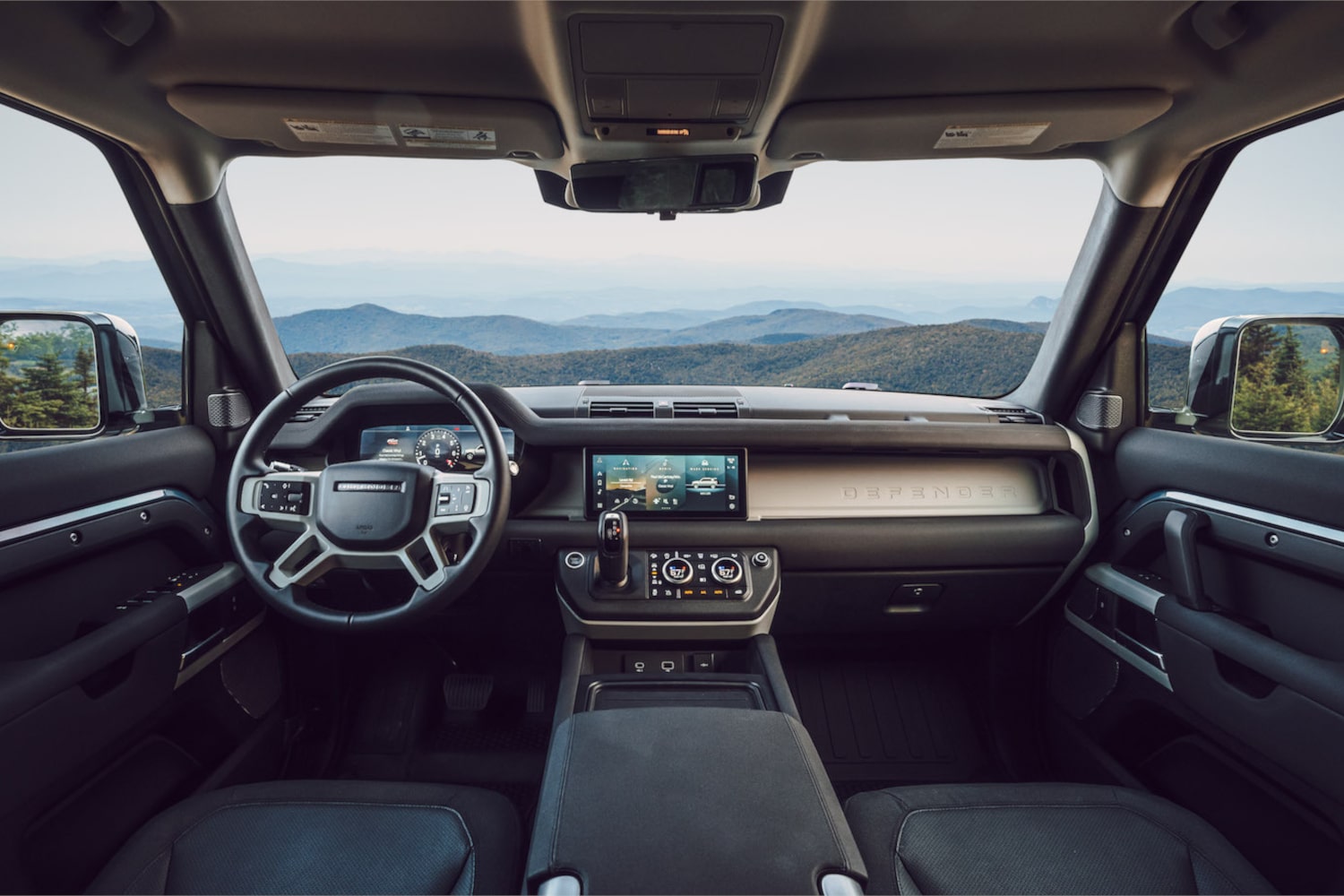 2021 Land Rover Defender 110 SE