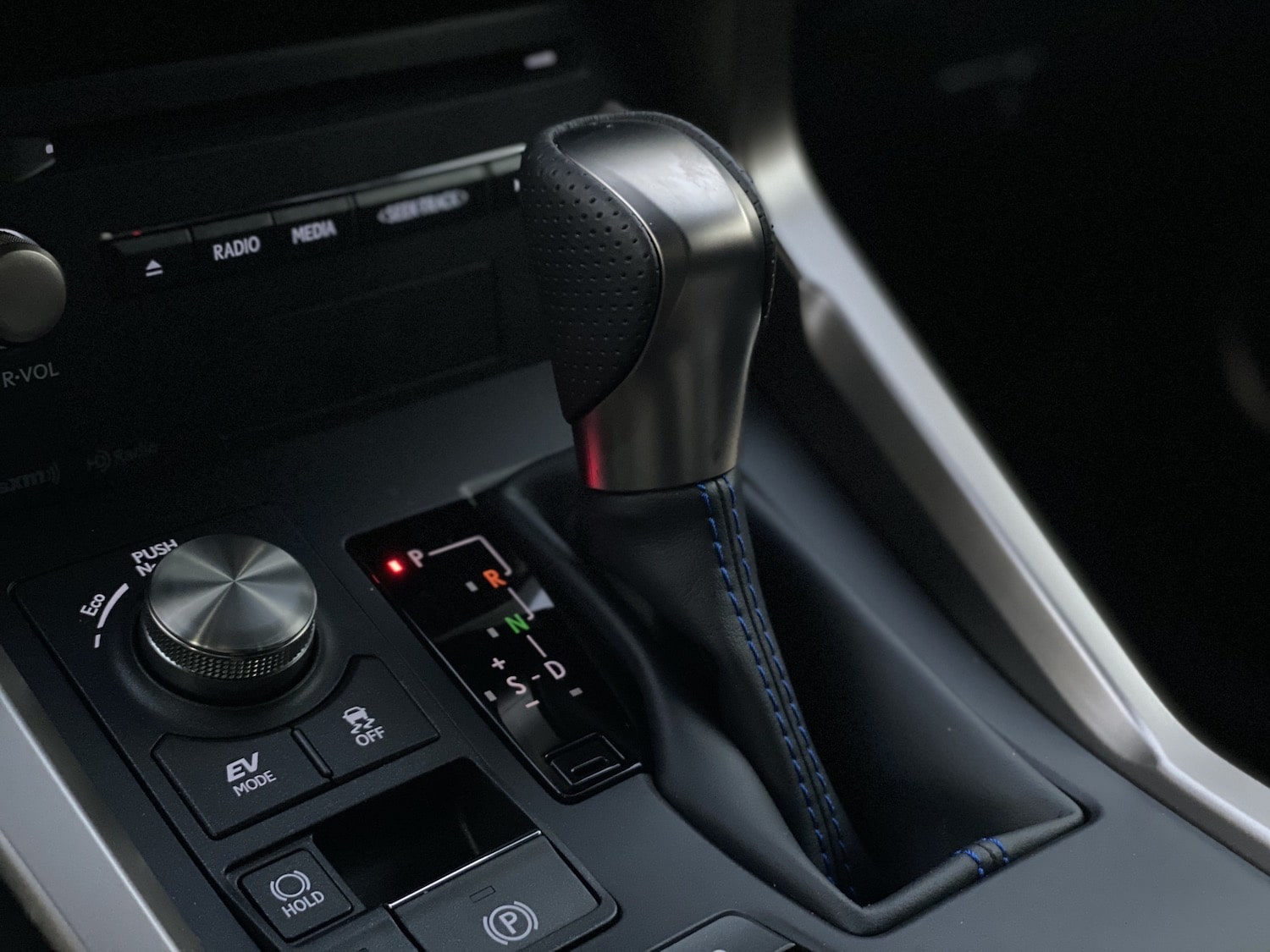 21 Lexus Nx 300h F Sport Black Line Special Edition Review