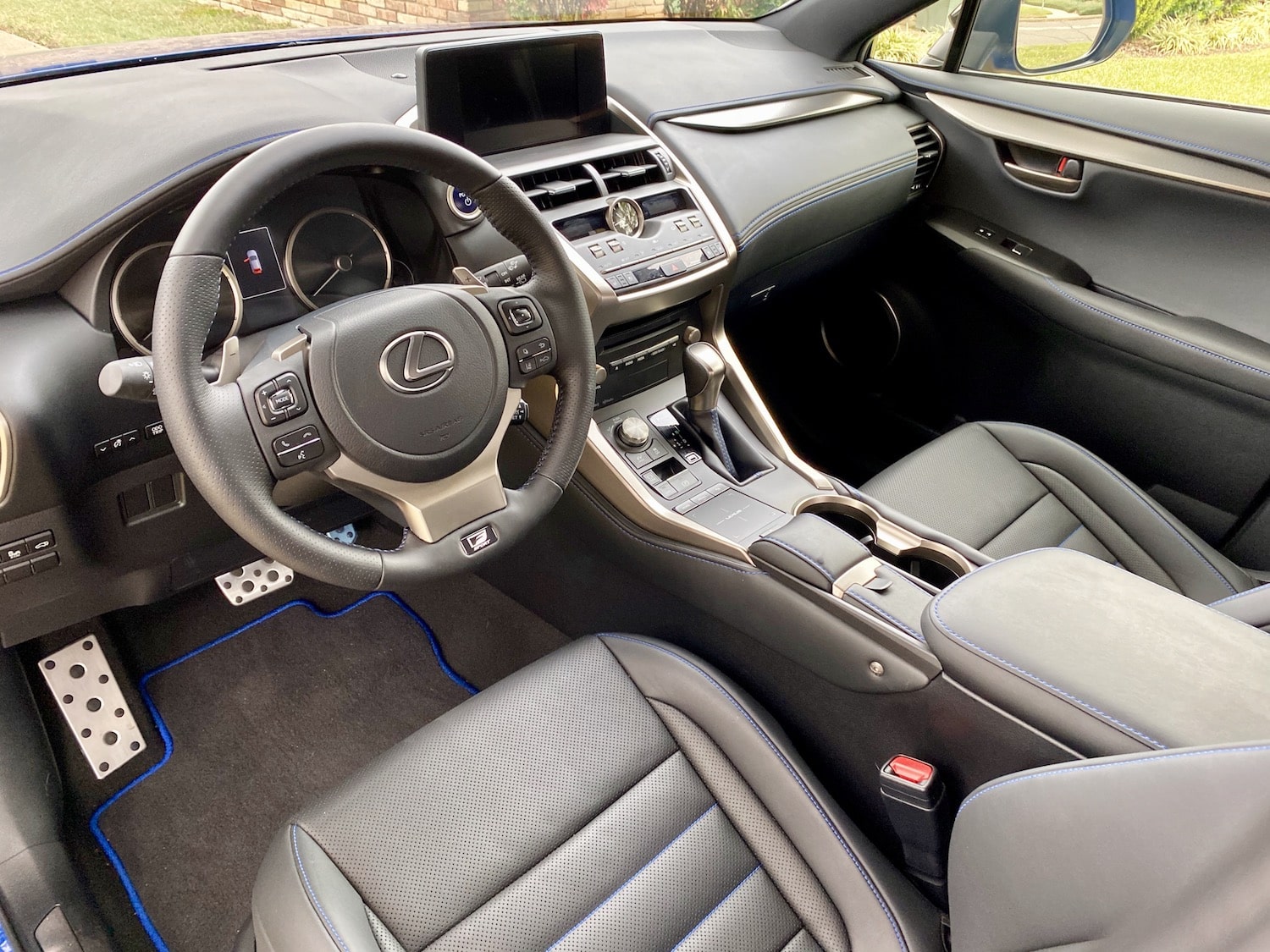 21 Lexus Nx 300h F Sport Black Line Special Edition Review