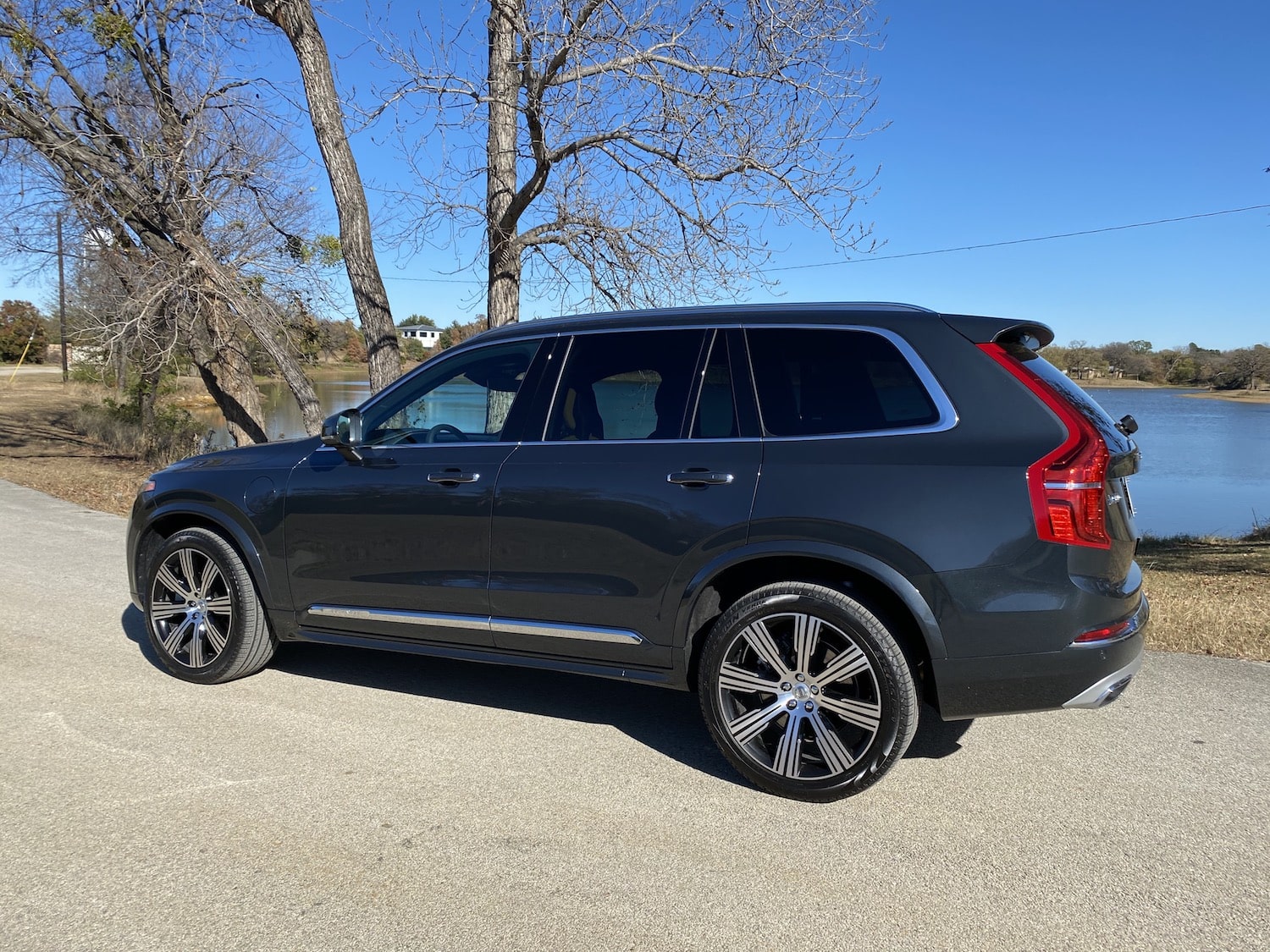 Вольво xc90 2021