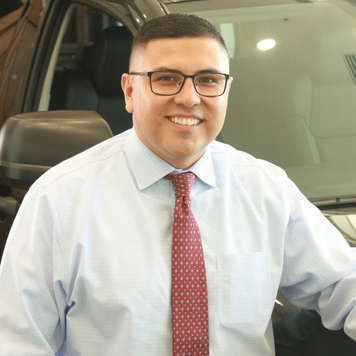 Luis Quinones-headshot